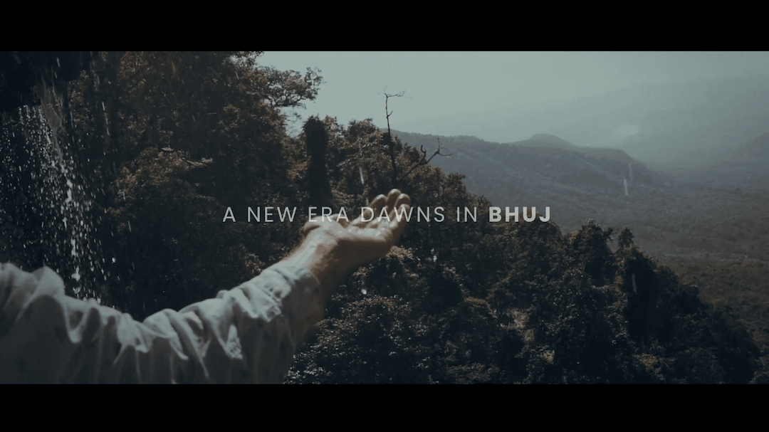 Realatte x bhuj